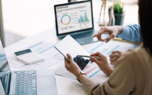 Office worker using AI on a tablet